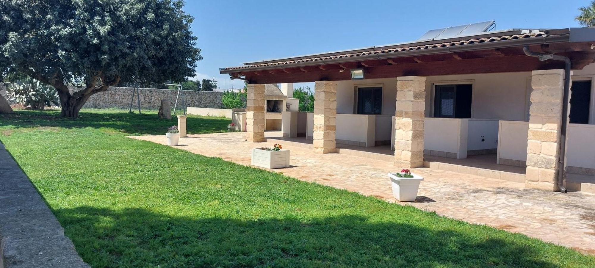 L'Aira Ecchia - Ospitalita Rurale Villa Лече Екстериор снимка